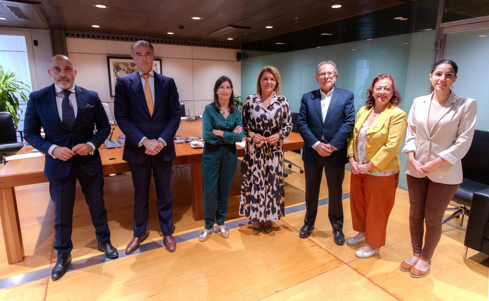 La Unión Profesional de Valencia premia al Instituto de Biomecánica de Valencia, al proyecto KM Zero y a las empresas Jeanologia y Nutai en los VIII Premios a la Excelencia Profesional